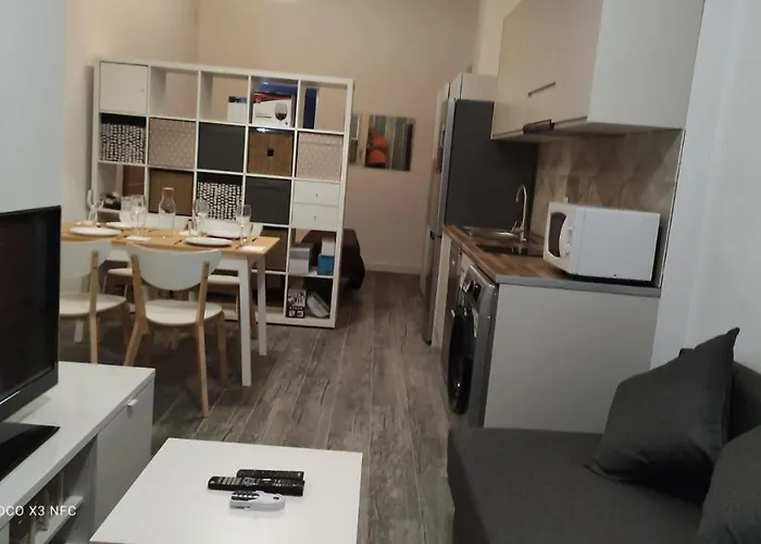 Apartmentsuitespain Playa - Universidades