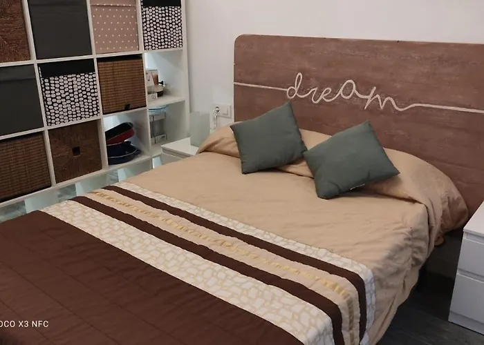 Apartmentsuitespain Playa - Universidades